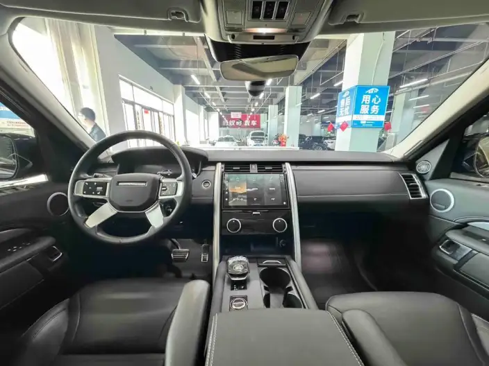 Land Rover Discovery 2024 Model 360PS R-Dynamic SE – фото 9