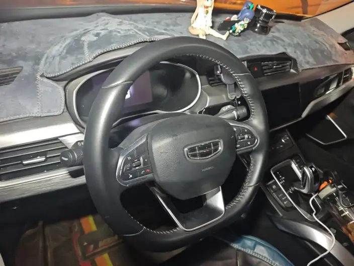 Geely Boyue 2022 Model 1.8TD DCT Smart Elegance Model – фото 7