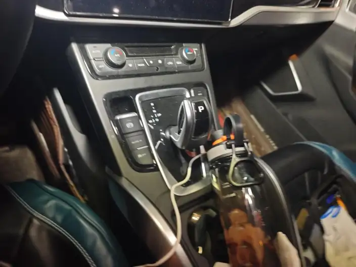 Geely Boyue 2022 Model 1.8TD DCT Smart Elegance Model – фото 9