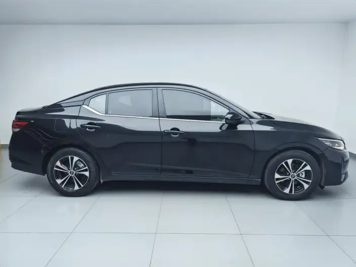 Nissan Sylphy 2023 Model 1.6L CVT Yuexiang Edition – фото 8
