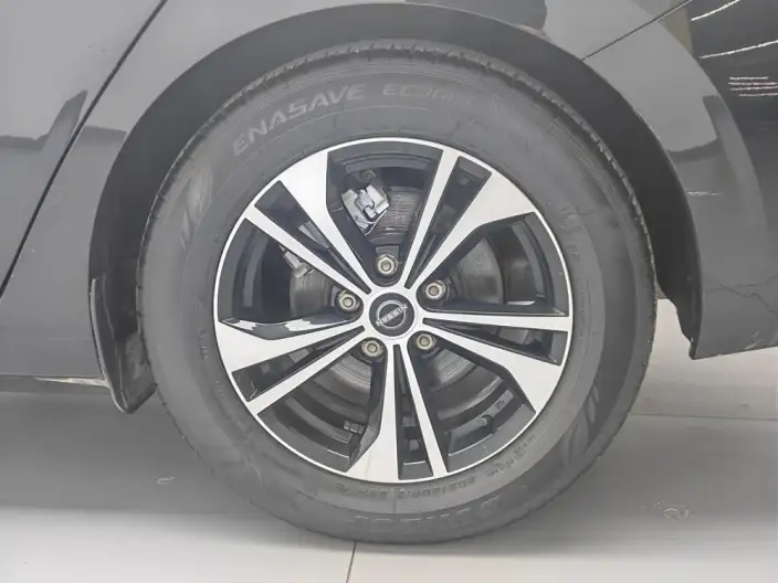 Nissan Sylphy 2023 Model 1.6L CVT Yuexiang Edition – фото 9