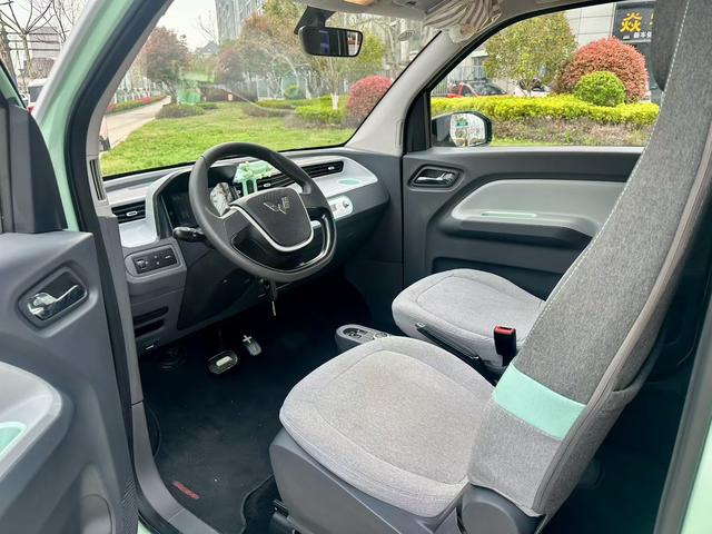 Wuling Hongguang MINIEV 2021 Macaron Premium NMC – фото 5