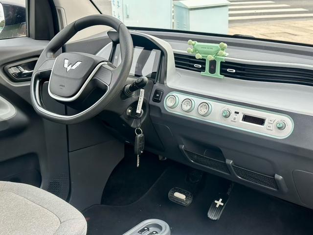 Wuling Hongguang MINIEV 2021 Macaron Premium NMC – фото 8