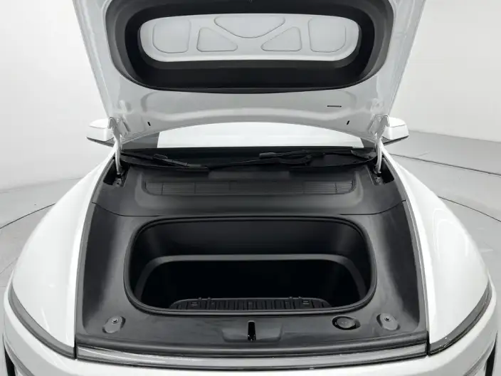 Model Y 2025 Model Rear-wheel drive version – фото 10