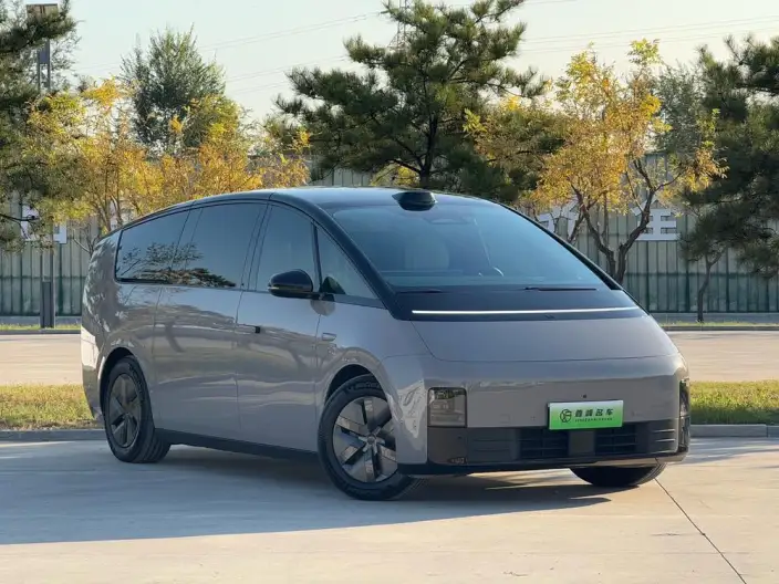 Li Auto MEGA 2024 Model Ultra Edition