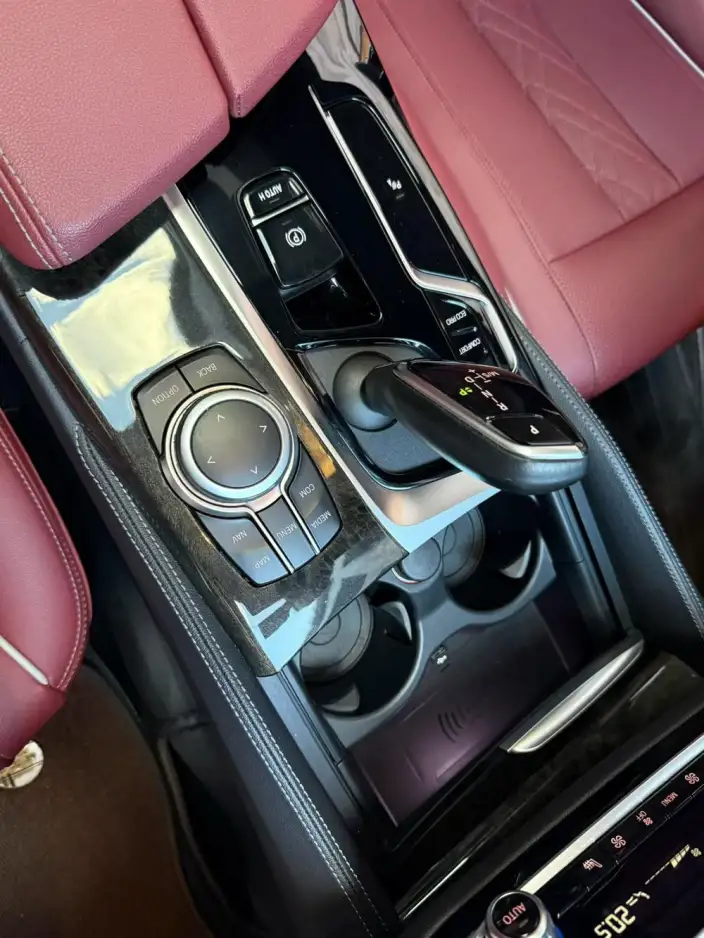 BMW 5 Series 2022 Model Facelift 530Li Leading Model M Sports Set – фото 8
