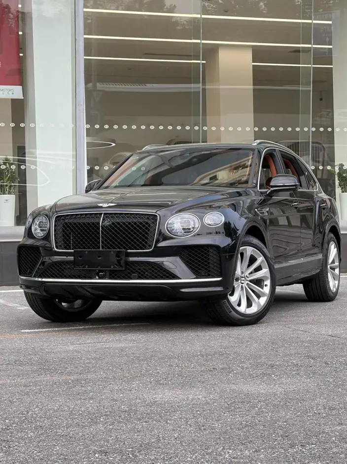 Bentayga 2024 Model 4.0T V8