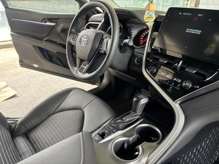 Toyota Camry 2022 Model 2.0S Knight Edition – фото 8