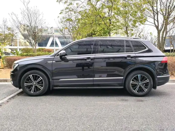 Volkswagen Tiguan L 2022 Model 330TSI Automatic 2WD Smart Edition