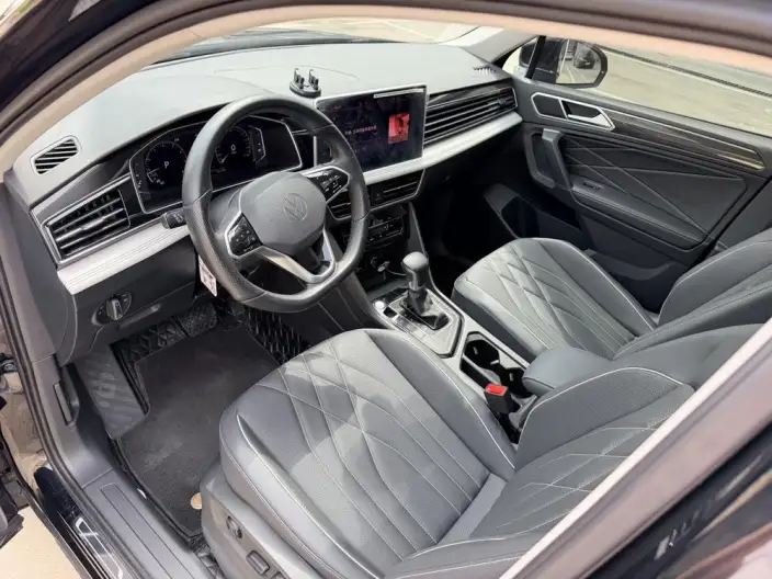 Volkswagen Tiguan L 2022 Model 330TSI Automatic 2WD Smart Edition – фото 6
