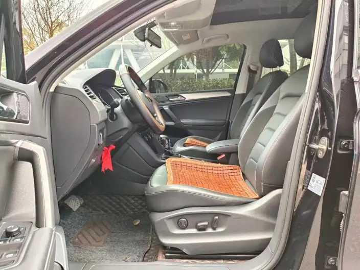 Volkswagen Tiguan L 2022 Model 330TSI Automatic 2WD Smart Edition – фото 7