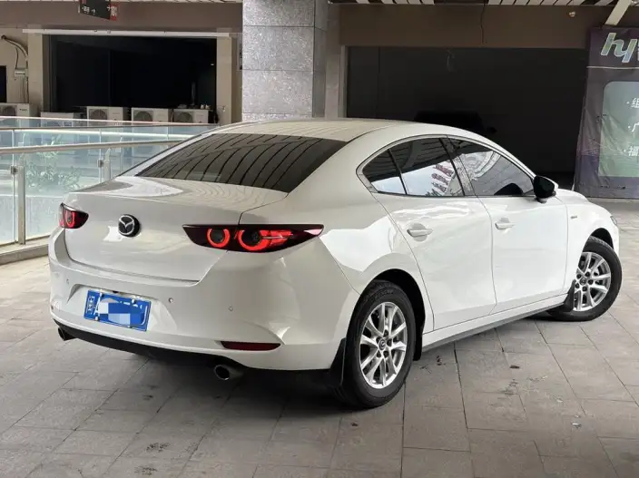 Mazda3 Axela 2021 Model 2.0L Automatic Zhi Engine Edition – фото 6