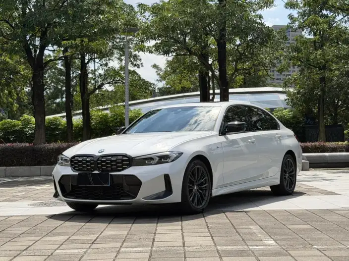BMW 3 Series 2023 Model 325Li M Sports Night Set – фото 1