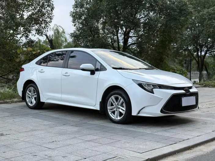 Toyota Levin 2022 Model 185T CVT Deluxe Edition