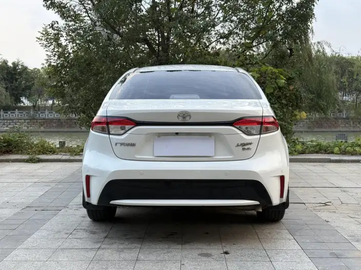 Toyota Levin 2022 Model 185T CVT Deluxe Edition – фото 6