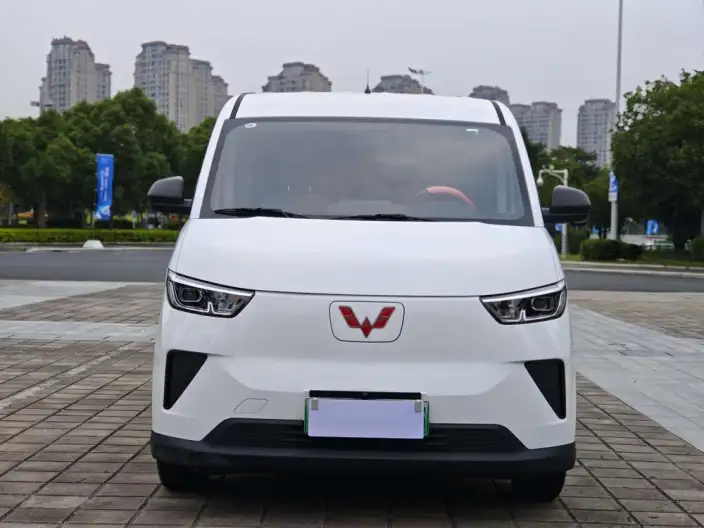 Wuling Yangguang 2025 Model 400km Passenger car Edition Comfort Model 6 seat – фото 2