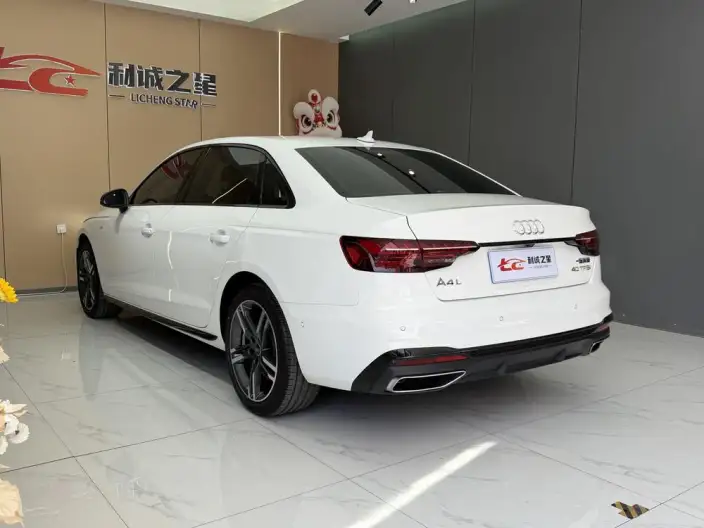 Audi A4 L 2022 Model 40 TFSI Luxury Dynamic Model