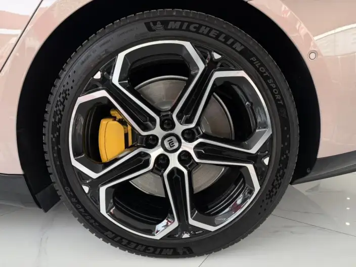 Xiaomi SU7 2026 Model Rear Drive Standard Edition – фото 7