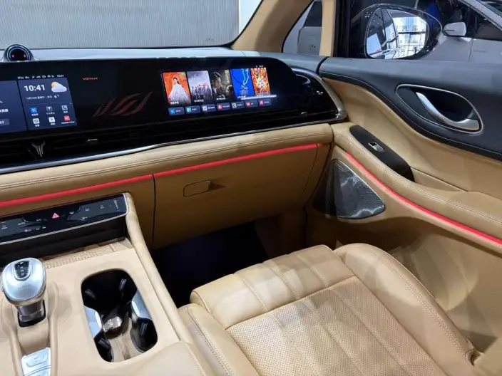 VOYAH Dreamer PHEV 2024 Model Ultra-long Endurance Premium Edition – фото 9