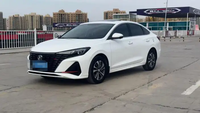 Changan Eado 2023 Model PLUS Changxiang Edition Blue whale NE 1.4T GDI DCT Noble Model