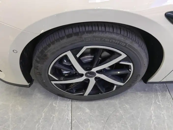 BYD Seal 07DM 2026 Model DM-i 230KM Flagship Model – фото 5