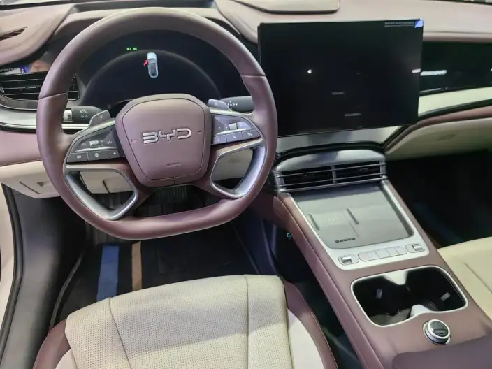 BYD Seal 07DM 2026 Model DM-i 230KM Flagship Model – фото 8