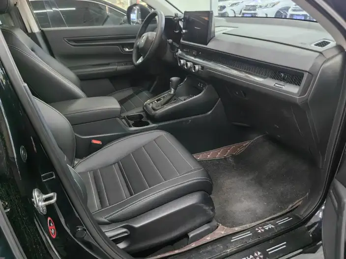 Honda BREEZE 2025 Model 240TURBO CVT 2WD Deluxe Edition