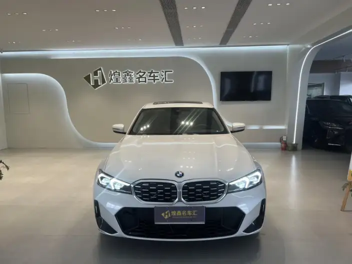 BMW 3 Series 2025 Model 325Li M Sports Set