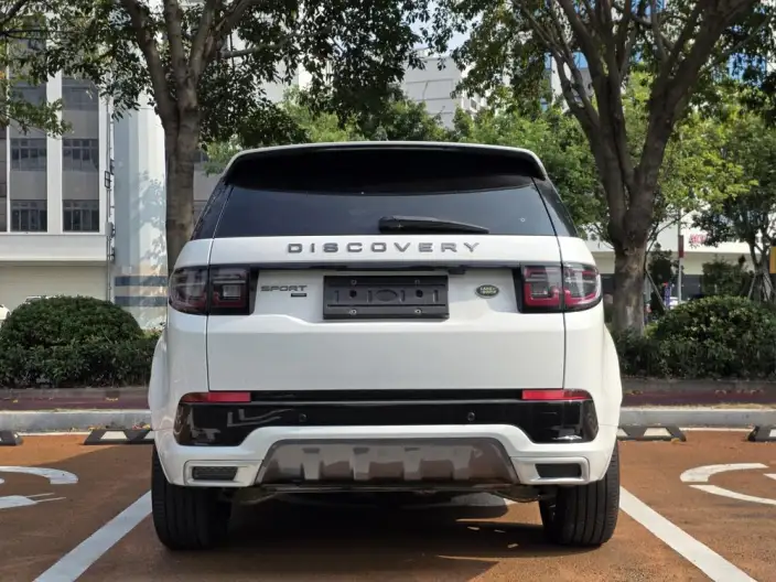 Land Rover Discovery Sport 2021 Model 249PS R-Dynamic SE Performance Technology Edition 5 seat – фото 5