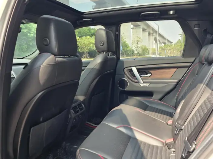 Land Rover Discovery Sport 2021 Model 249PS R-Dynamic SE Performance Technology Edition 5 seat – фото 9