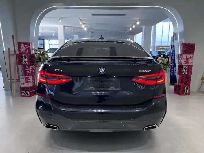 BMW 6 Series GT 2022 Model 630i M Sports Set – фото 5