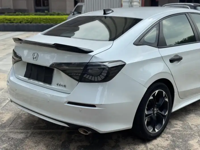 Honda Civic 2022 Model 240TURBO CVT Combustion Edition – фото 6