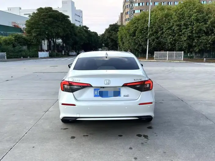 Honda Civic 2023 Model 240TURBO CVT Momentum Edition – фото 5