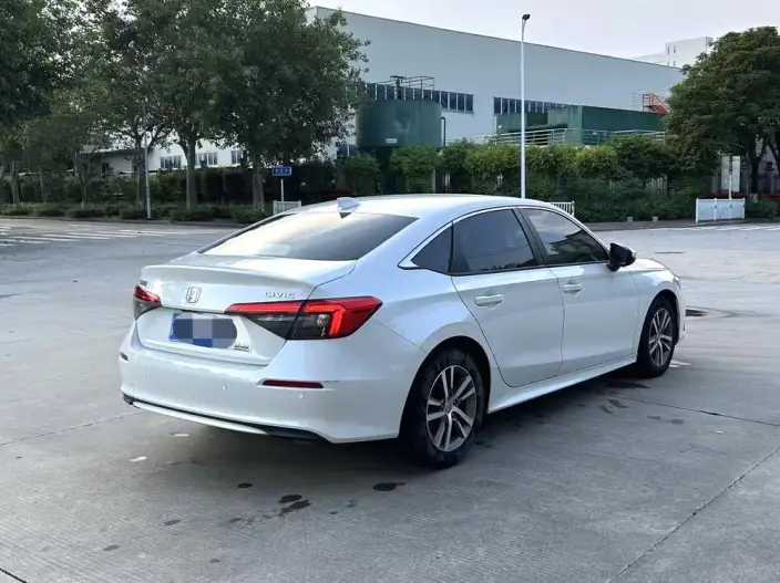 Honda Civic 2023 Model 240TURBO CVT Momentum Edition – фото 6