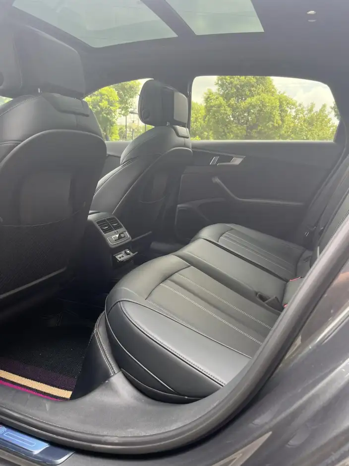 Audi A4 L 2024 Model 40 TFSI Luxury Dynamic Model – фото 9