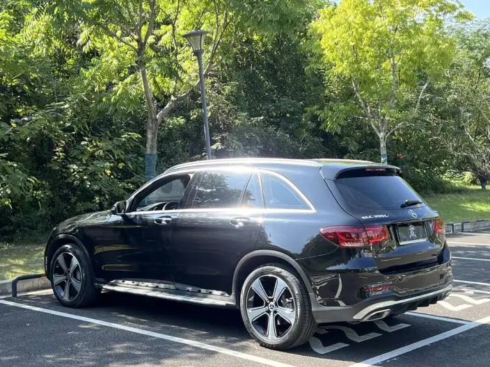 Mercedes-Benz GLC 2022 Model Facelift II GLC 300 L 4MATIC Luxury Model – фото 5