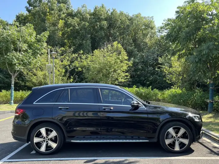Mercedes-Benz GLC 2022 Model Facelift II GLC 300 L 4MATIC Luxury Model – фото 8