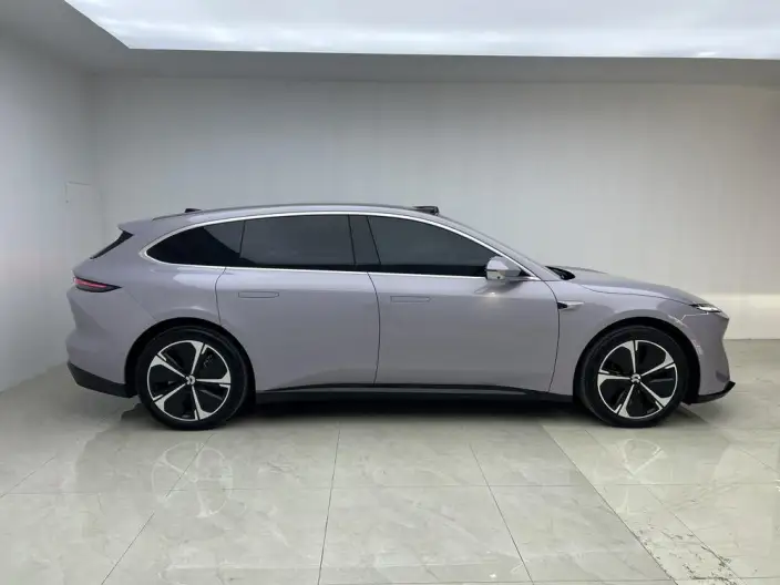 NIO ET5T 2025 Model 75kWh – фото 8