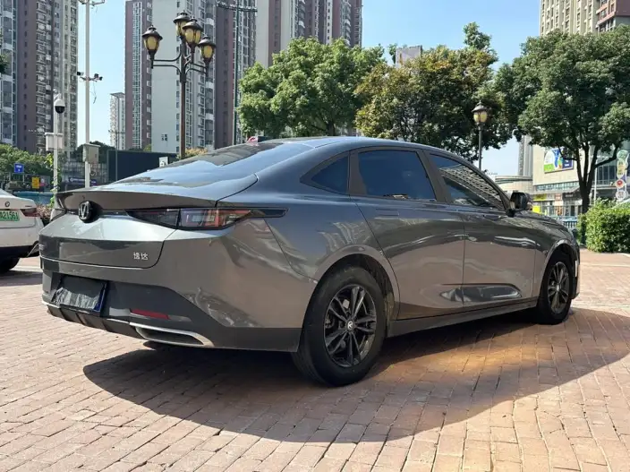 Changan Yida 2023 Model 1.5T GDI Automatic Noble Model – фото 7