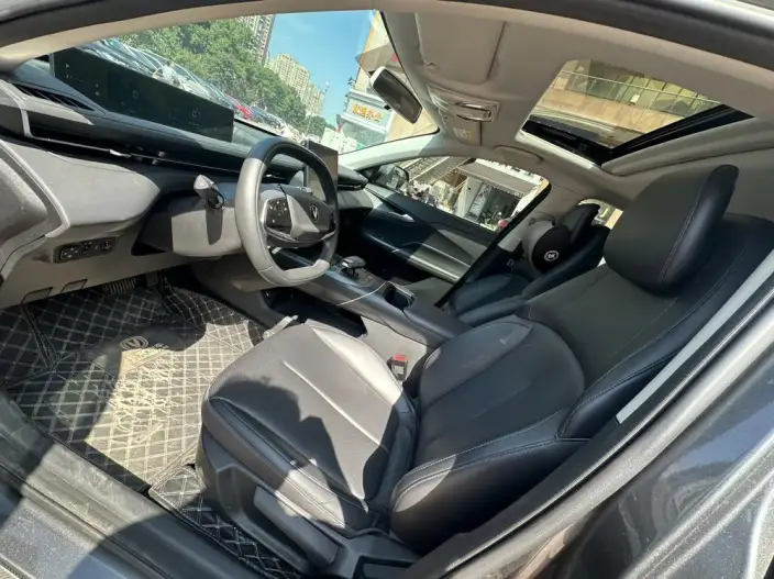 Changan Yida 2023 Model 1.5T GDI Automatic Noble Model – фото 10