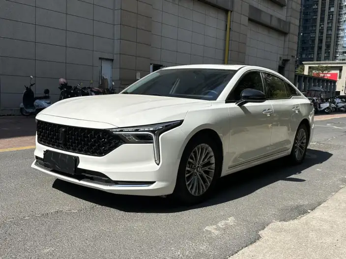 BESTUNE B70 2023 Model Third generation 1.5T Automatic Enjoy Edition Model 70th Anniversary Memorial Edition