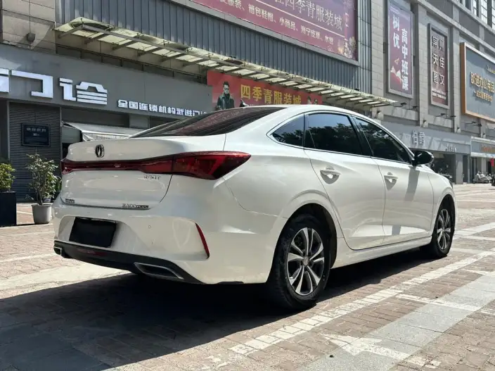 Changan Eado 2023 Model PLUS Changxiang Edition Blue whale NE 1.4T GDI DCT Noble Model – фото 7
