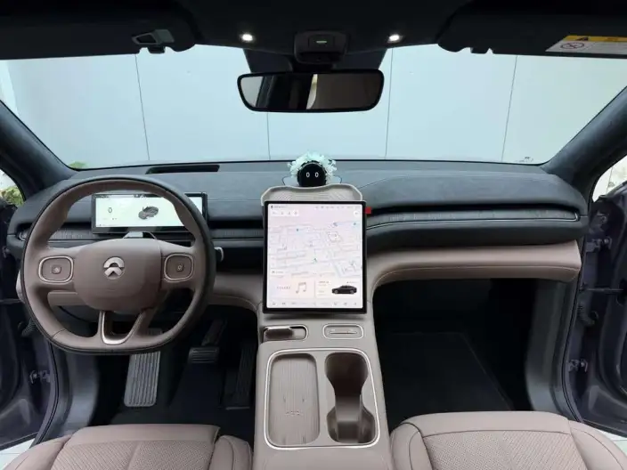 NIO EC6 2024 Model 75kWh – фото 9