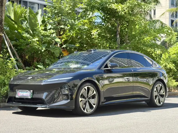 NIO ET5 2025 Model 100kWh