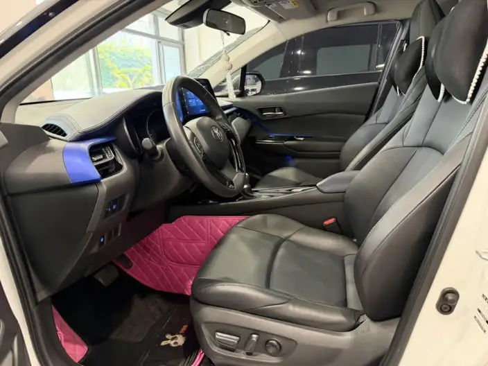 Toyota C-HR 2022 Model 2.0L Leading version – фото 8