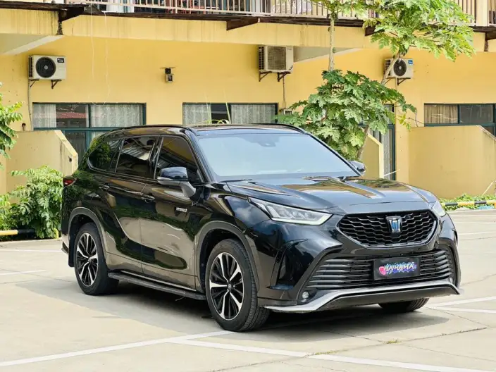 Crown Kluger 2023 Model Intelligent Hybrid 2.5L E-CVT 4WD Deluxe Edition – фото 3
