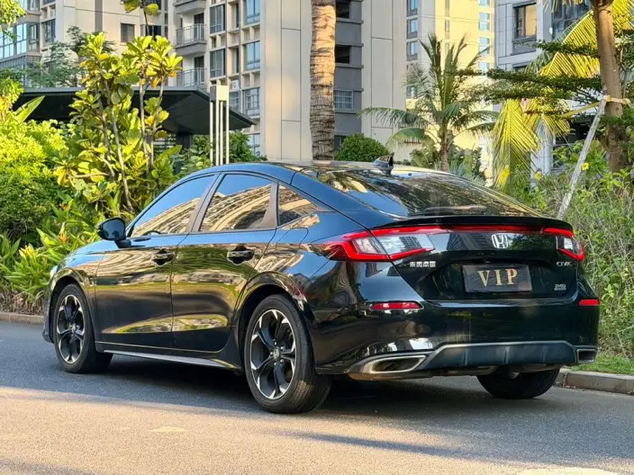 Honda Civic 2023 Model HATCHBACK 240TURBO CVT Extremely sharp version – фото 4