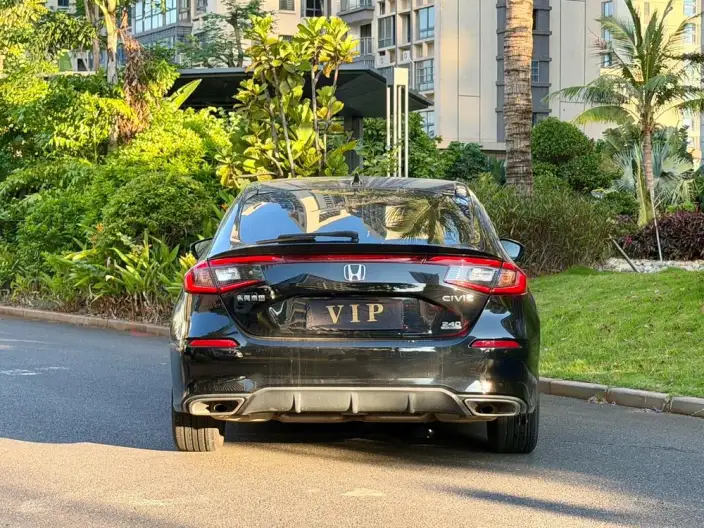 Honda Civic 2023 Model HATCHBACK 240TURBO CVT Extremely sharp version – фото 5