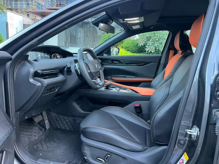 Changan UNI-V 2023 Model 1.5T Noble Model – фото 8