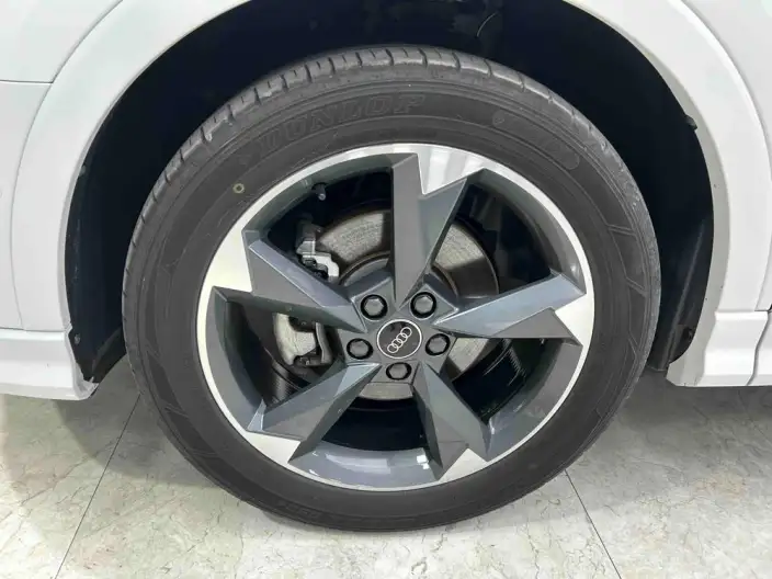 AUDI Q3 2023 Model 35 TFSI Fashion Dynamic Model – фото 7